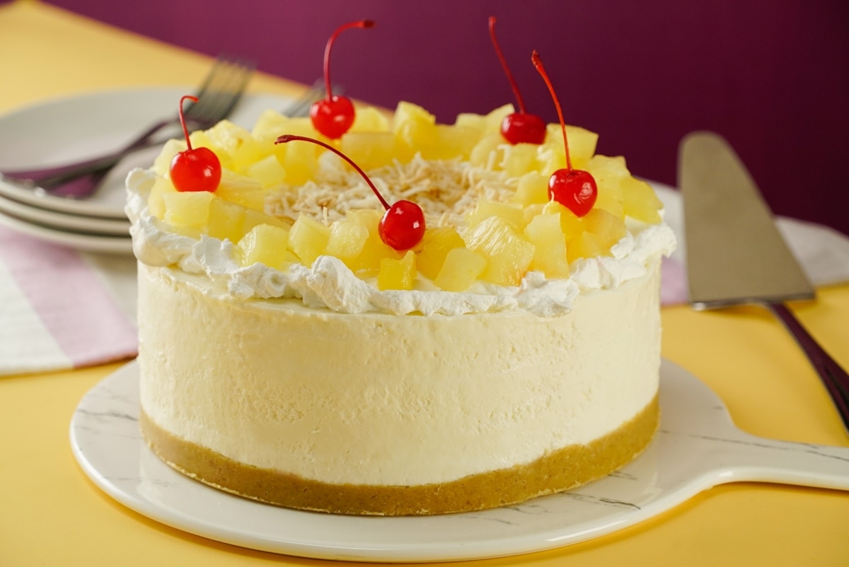 Pastel Piña Colada